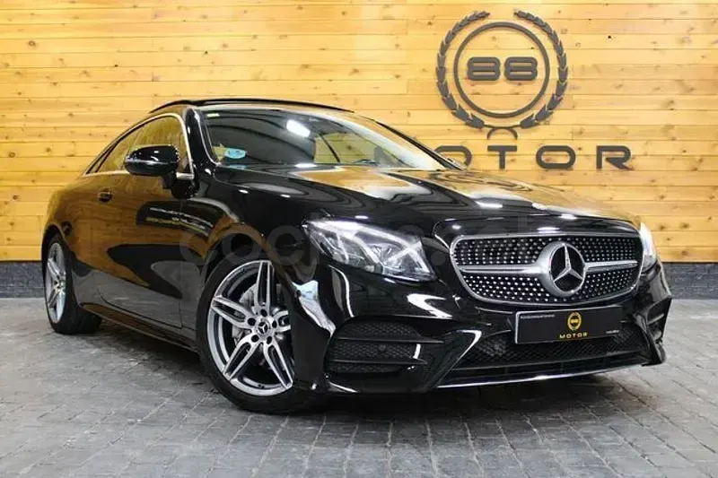 Käytetty Mercedes E200 184 HP (135 kW) 2018 Musta Coupe - kaksiovinen