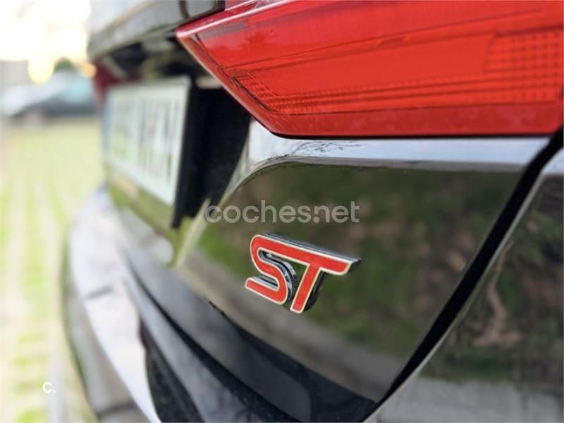 Usado Ford Fiesta ST 200 HP (147 kW) 2019 Preto Citadino