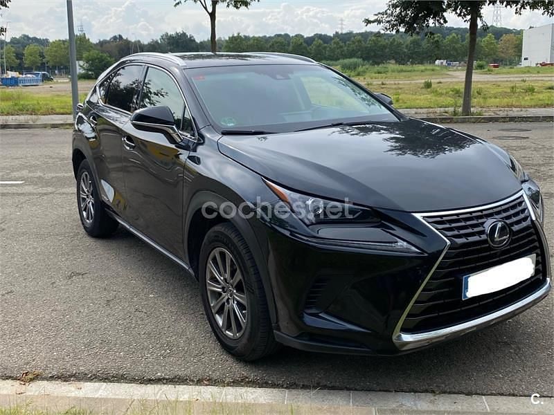 Usado Lexus NX300h Business Edition 197 CV (144 kW) 2018 Negro SUV