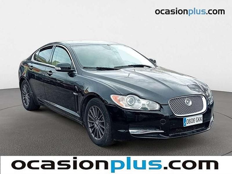 Usado Jaguar XF Luxury 207 CV (152 kW) 2009 Negro Berlina