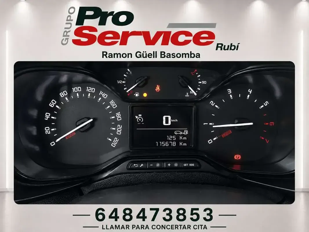 Usado Toyota Proace City City 102 CV (75 kW) 2022 Blanco Monovolumen