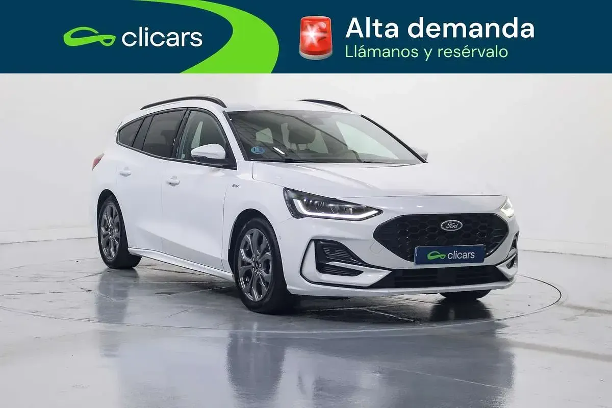 Usado Ford Focus Active 125 CV (91 kW) 2024 Azul Familiar