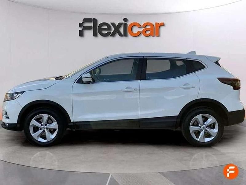 Usado Nissan Qashqai Acenta 116 CV (85 kW) 2021 Blanco SUV