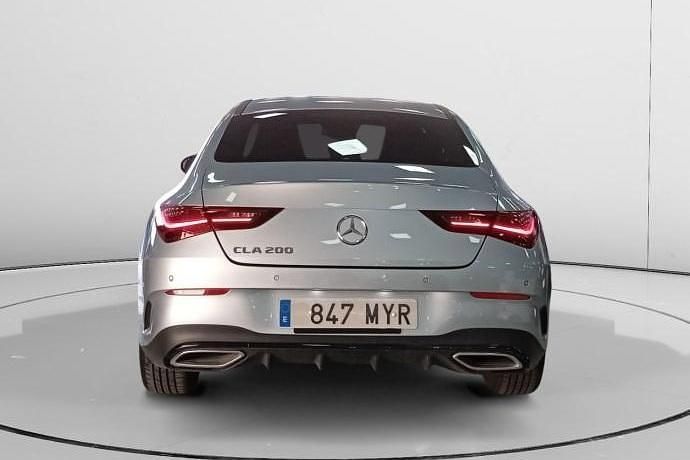 Usado Mercedes CLA200 163 CV (119 kW) 2025 Berlina