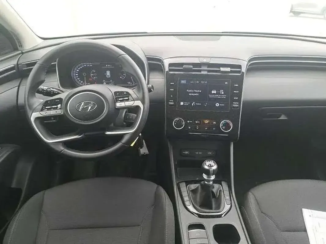 Usado Hyundai Tucson 150 CV (110 kW) 2022 Negro SUV