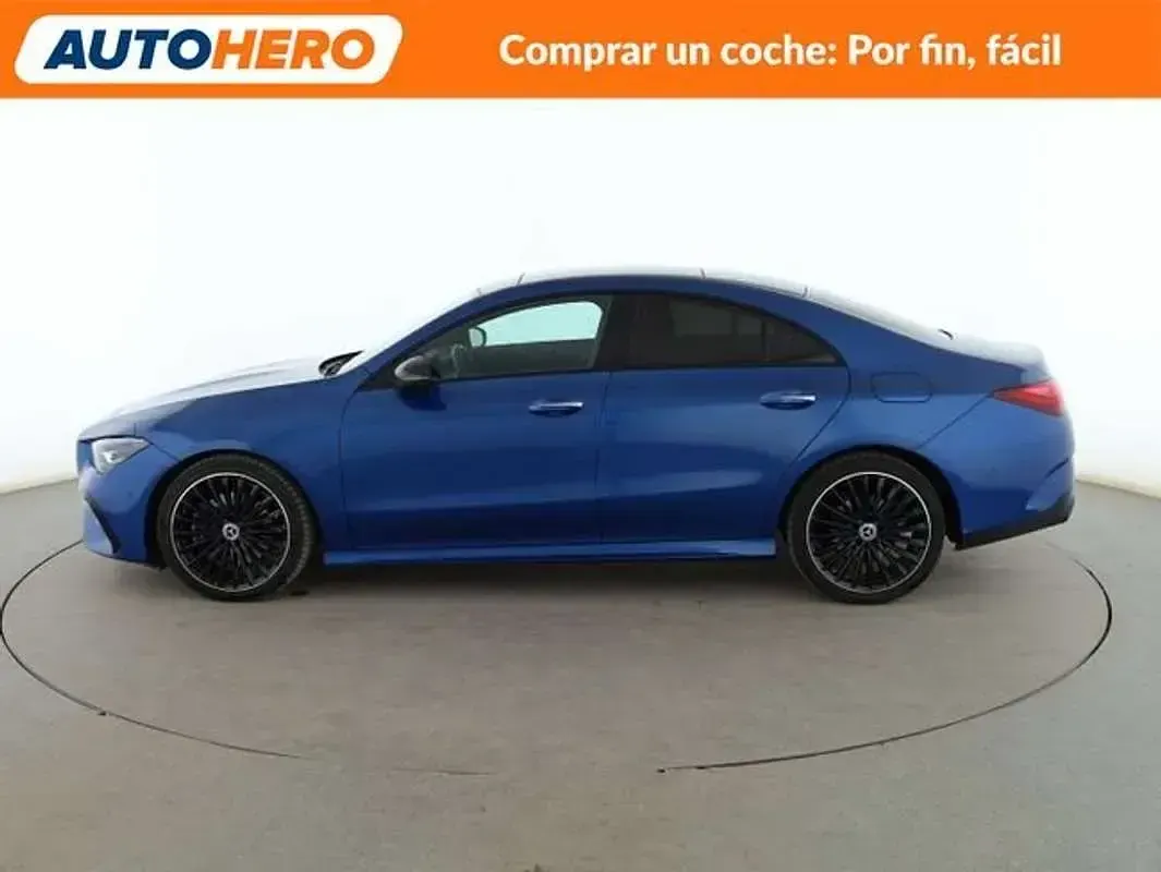 Usado Mercedes CLA220 AMG line 190 CV (139 kW) 2024 Azul Coupe