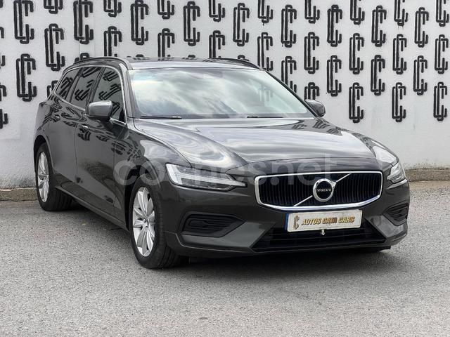 Gris / plata Usado 2022 Volvo V60 Momentum Familiar | 20.990 € (Buen precio) - Imagen 1/4