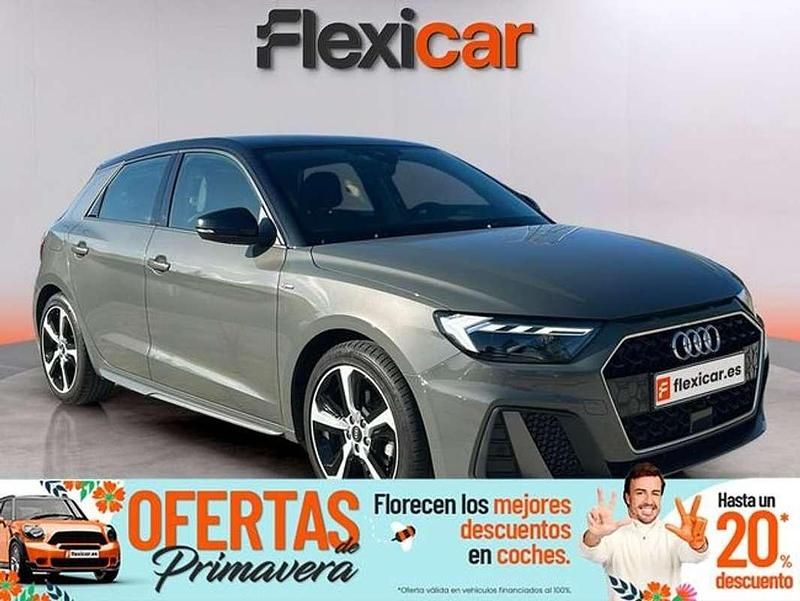 Usado Audi A1 110 CV (80 kW) 2022 Gris SUV