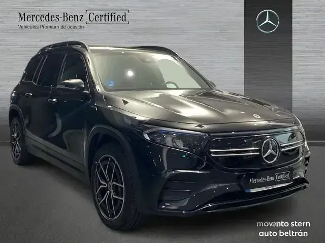 Usado Mercedes EQB250 AMG line 139 kW (190 CV) 2022 Negro SUV