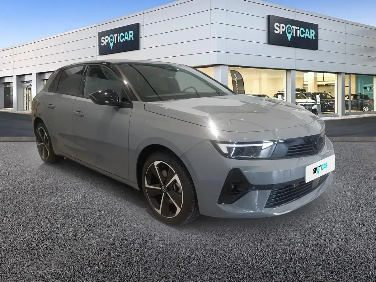 Nuevo Opel Astra 146 CV (107 kW) 2026 Gris Familiar