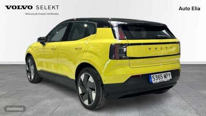 Usado Volvo EX30 Performance 314 kW (428 CV) 2024 Amarillo SUV