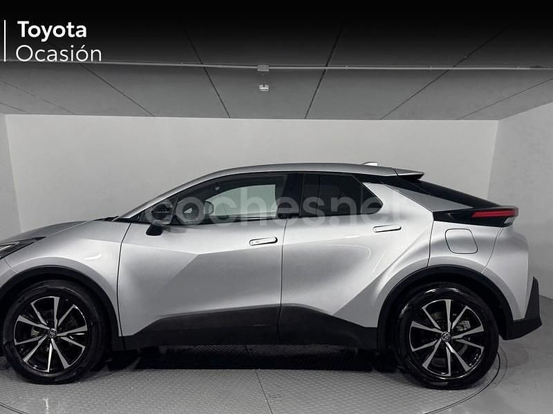 Usado Toyota C-HR Advance 140 CV (102 kW) 2024 Gris / plata SUV