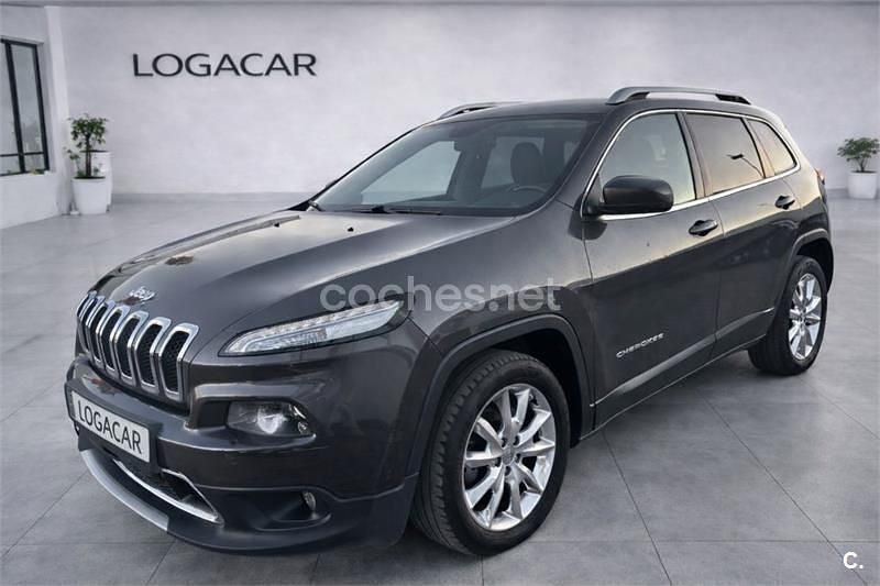 Usado Jeep Cherokee Limited 140 CV (102 kW) 2015 Gris / plata SUV