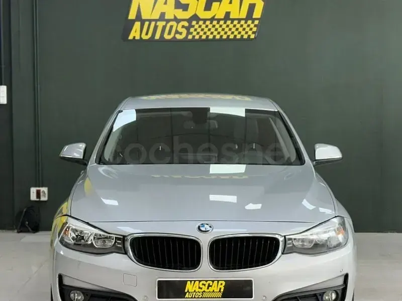 Usado BMW 318 150 CV (110 kW) 2016 Gris / plata Berlina