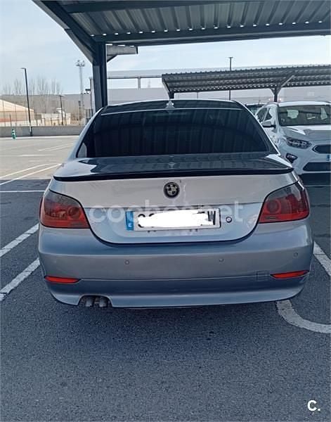 Usado BMW 530 218 CV (160 kW) 2005 Gris / plata Berlina