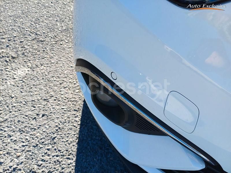 Usado Renault Grand Scénic IV Zen 140 CV (102 kW) 2020 Blanco Monovolumen