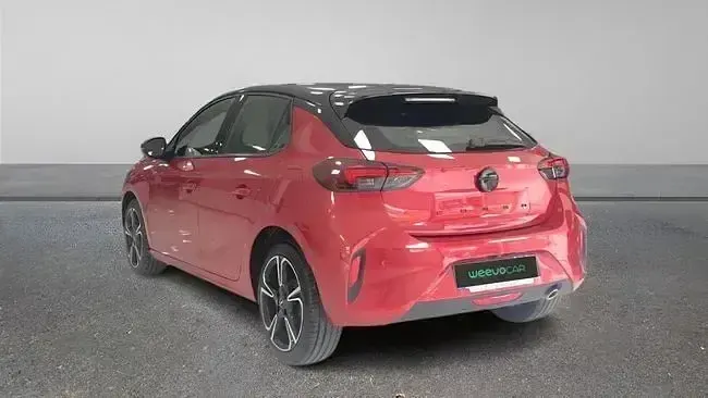 Usado Opel Corsa 100 CV (73 kW) 2023 Rojo Utilitario