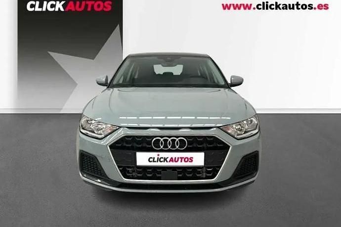 Usado Audi A1 Advanced 116 CV (85 kW) 2025 Gris SUV