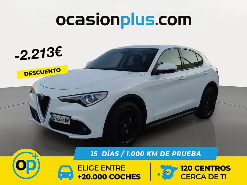 Blanco Usado 2019 Alfa Romeo Stelvio Executive SUV | 23.900 € (Precio justo) - Imagen 1/4
