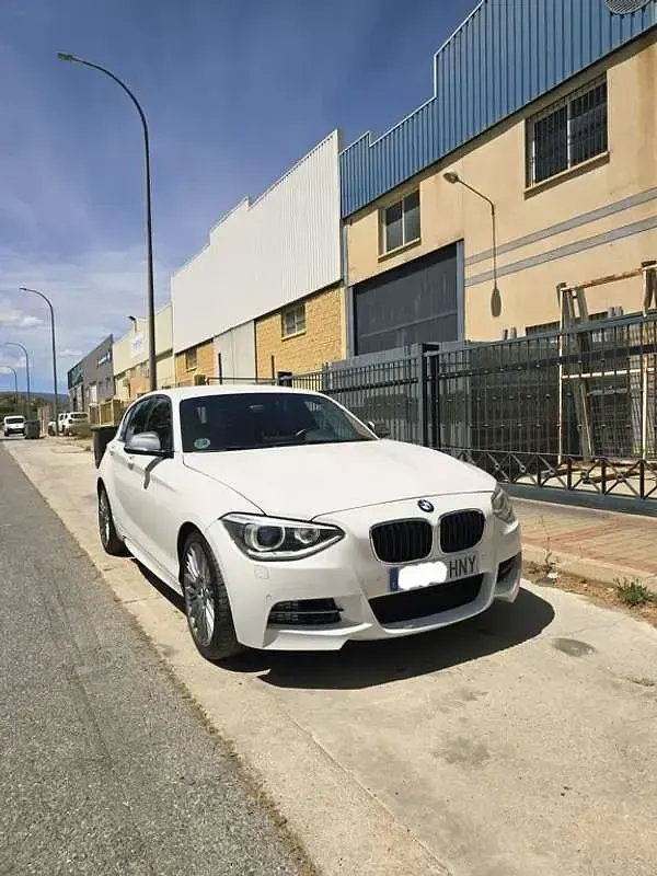 Usado BMW M135 M Sport 320 CV (235 kW) 2013 Blanco Utilitario
