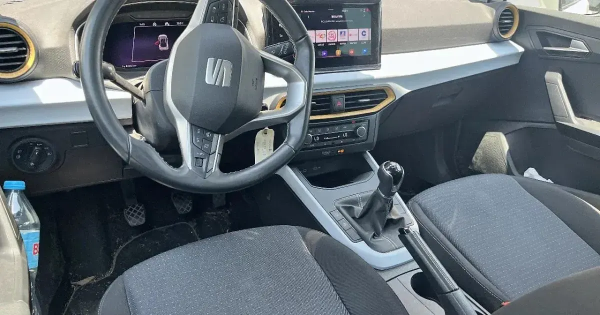 Usado Seat Arona Style Plus 110 CV (80 kW) 2021 SUV