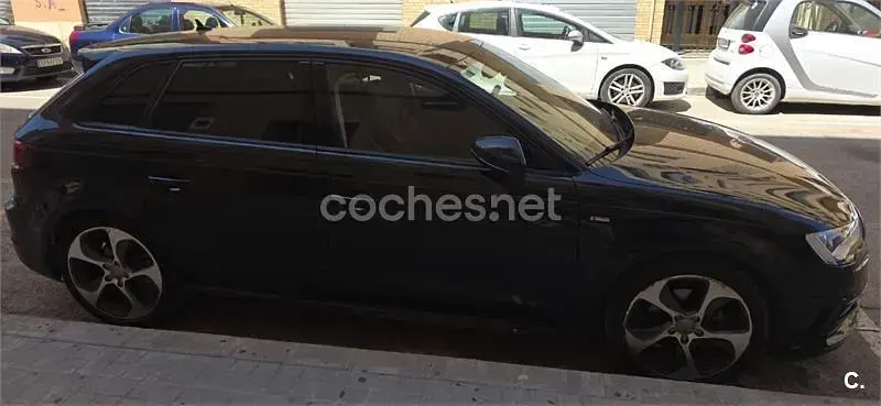 Usado Audi A3 S-Line 150 CV (110 kW) 2015 Negro Berlina