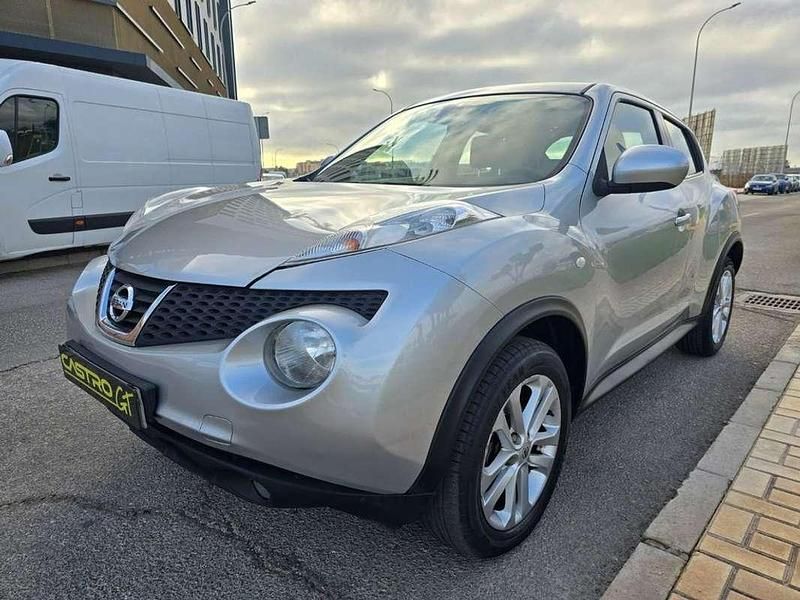 Usado Nissan Juke Acenta 117 CV (86 kW) 2013 Gris / plata SUV