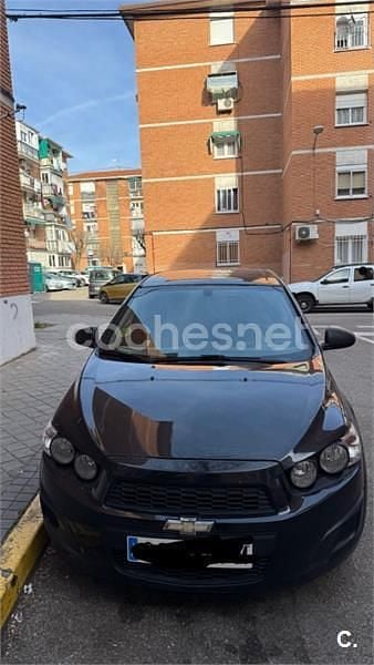 Usado Chevrolet Aveo LT 75 CV (55 kW) 2013 Negro Berlina