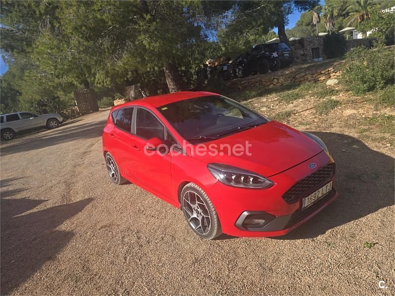 Usado Ford Fiesta ST 200 CV (147 kW) 2020 Rojo Berlina