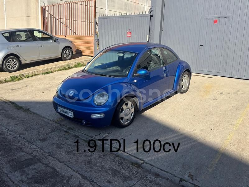 Usado VW New Beetle 100 CV (73 kW) 2002 Azul Utilitario