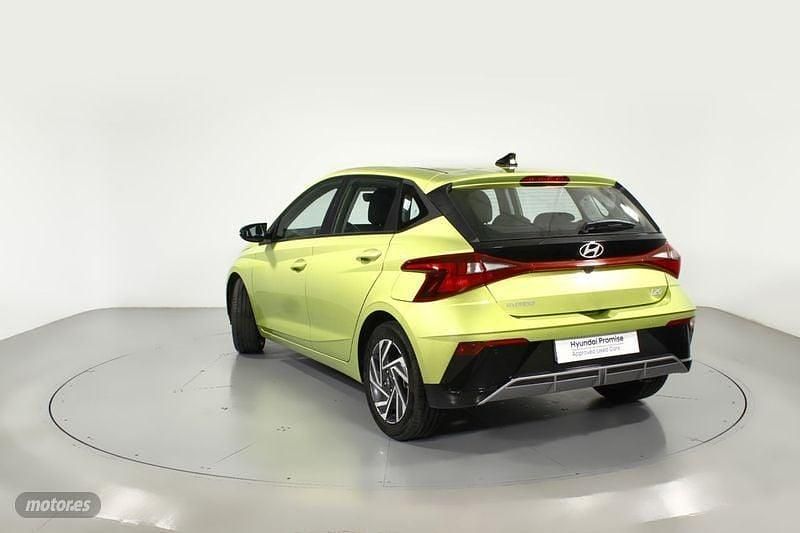 Lucid lime Usado 2024 Hyundai i20 Berlina | 18.600 € (Precio justo) - Imagen 1/4
