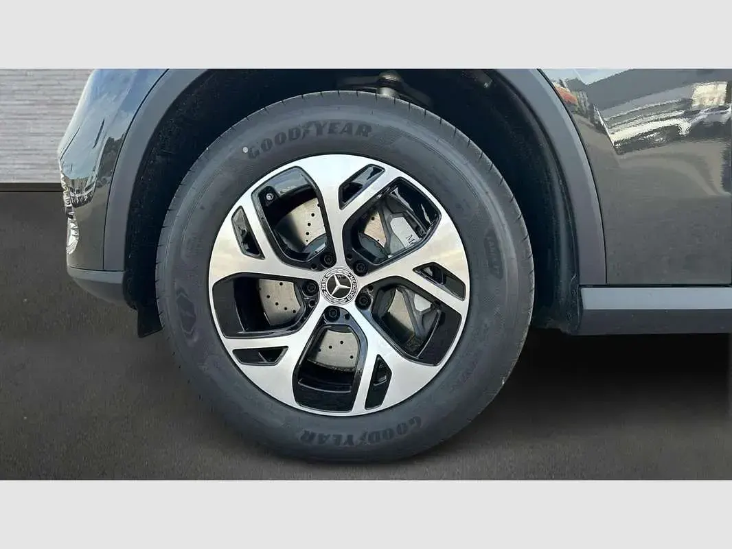 Usado Mercedes GLC300e 313 CV (230 kW) 2026 Gris SUV