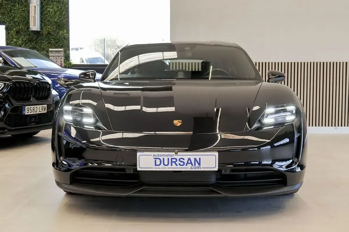Usado Porsche Taycan Sport Turismo Sport Turismo 300 kW (408 CV) 2023 Negro Familiar