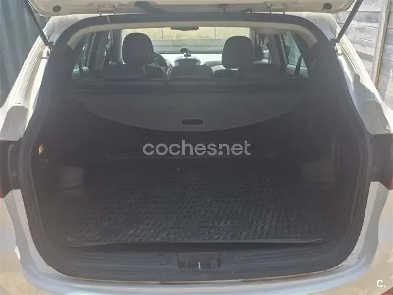Usado Hyundai ix35 136 CV (100 kW) 2014 Blanco SUV