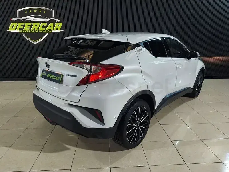 Usado Toyota C-HR Active 122 CV (89 kW) 2019 Blanco SUV