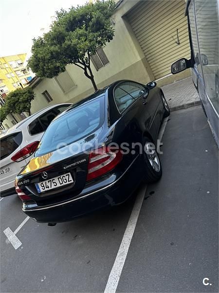 Azul Usado 2004 Mercedes CLK200 Avantgarde Coupe | 8000 € (Un poco caro) - Imagen 1/4
