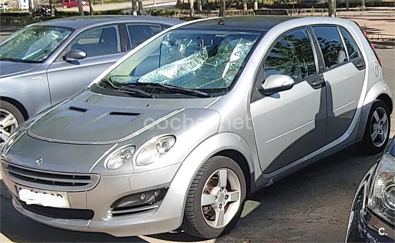 Gris / plata Usado 2005 Smart ForFour Passion Berlina | 2500 € (Buen precio) - Imagen 1/1