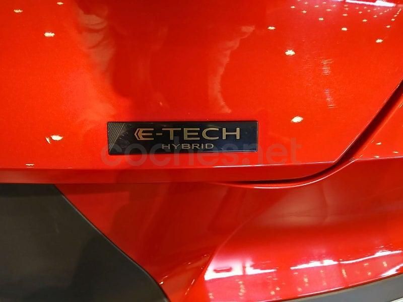 Usado Renault Symbioz Techno 145 CV (106 kW) 2024 Rojo SUV