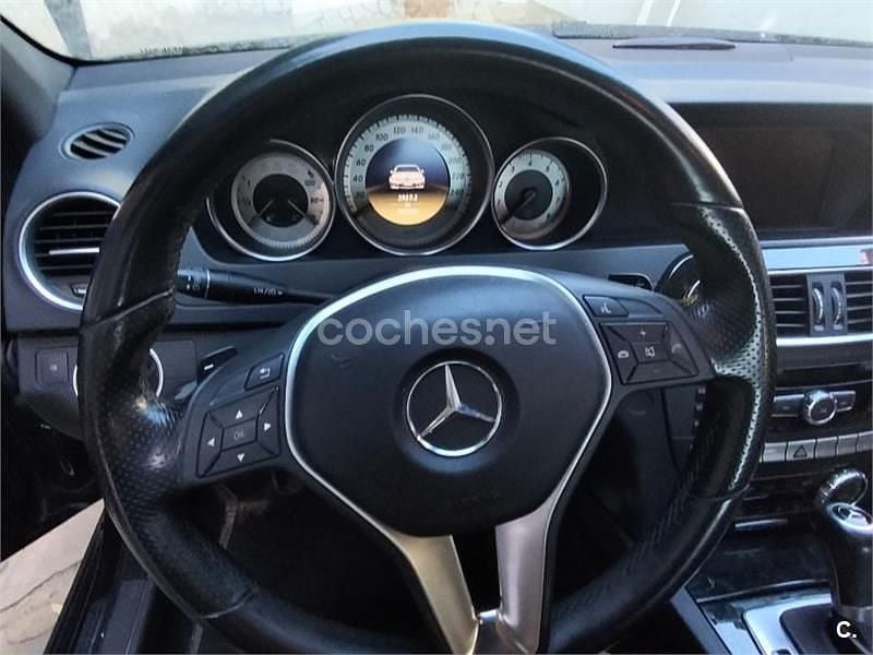 Usado Mercedes C350 Avantgarde 306 CV (225 kW) 2011 Negro Berlina
