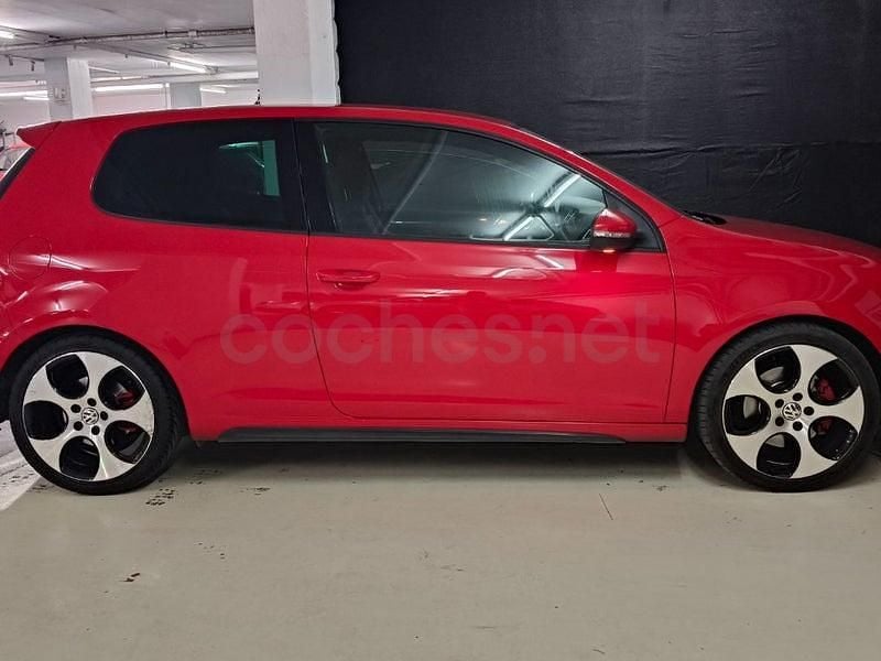 Usado VW Golf VI GTI 210 CV (154 kW) 2010 Rojo Utilitario