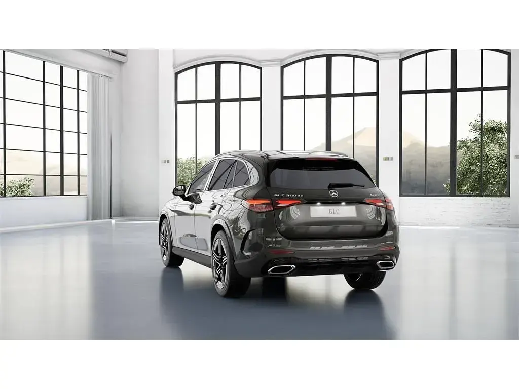 Nuevo Mercedes GLC300de 333 CV (244 kW) 2025 Gris grafito SUV