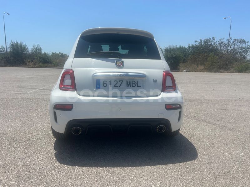 Usado Abarth 595 165 CV (121 kW) 2022 Blanco Utilitario