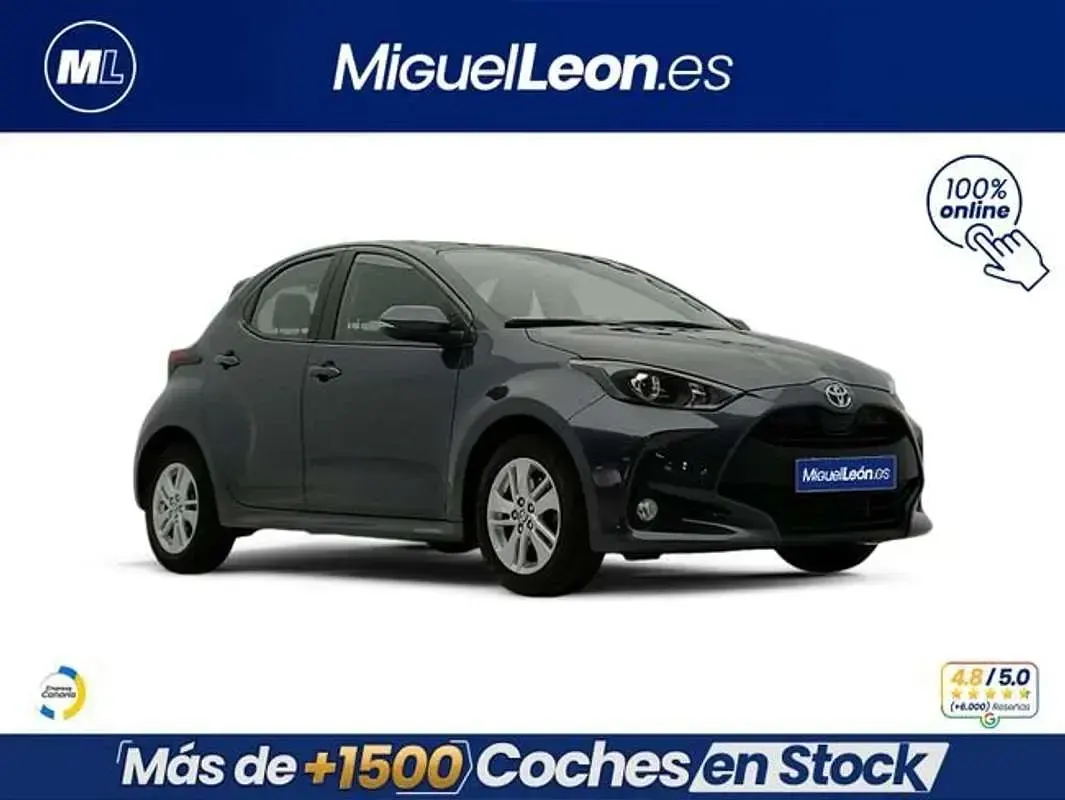 Usado Toyota Yaris Active 116 CV (85 kW) 2024 Gris Utilitario