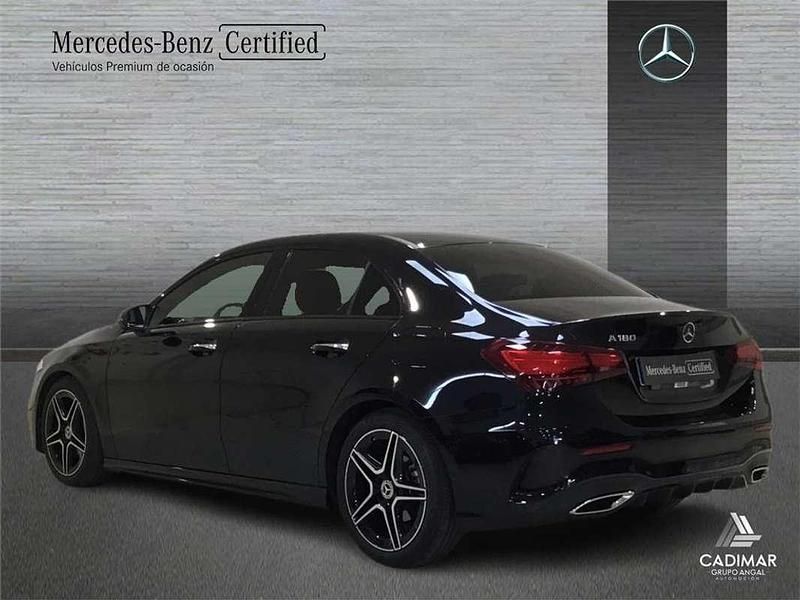 Usado Mercedes A180 136 CV (100 kW) 2024 Berlina