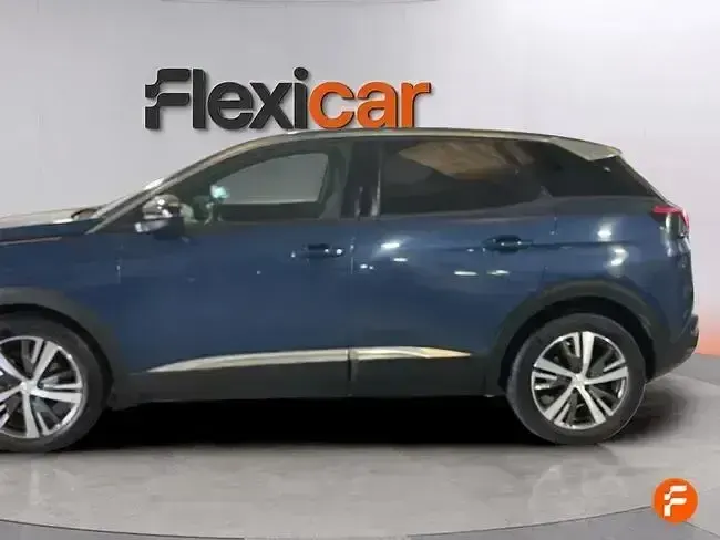 Usado Peugeot 3008 Allure 130 CV (95 kW) 2023 Otro SUV