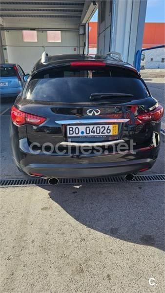 Usado Infiniti QX70 Premium 238 CV (175 kW) 2014 Violeta / lila SUV
