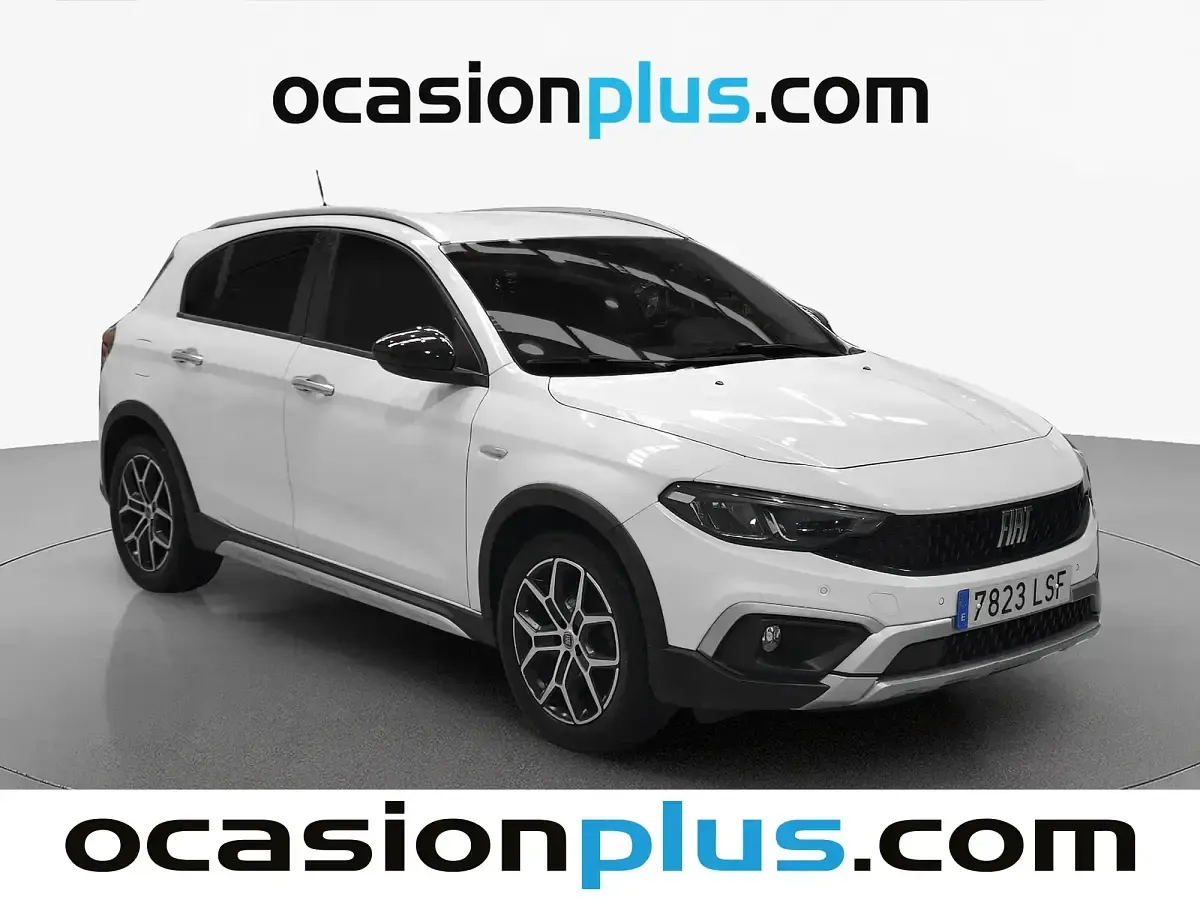 Usado Fiat Tipo Cross 101 CV (74 kW) 2021 Blanco