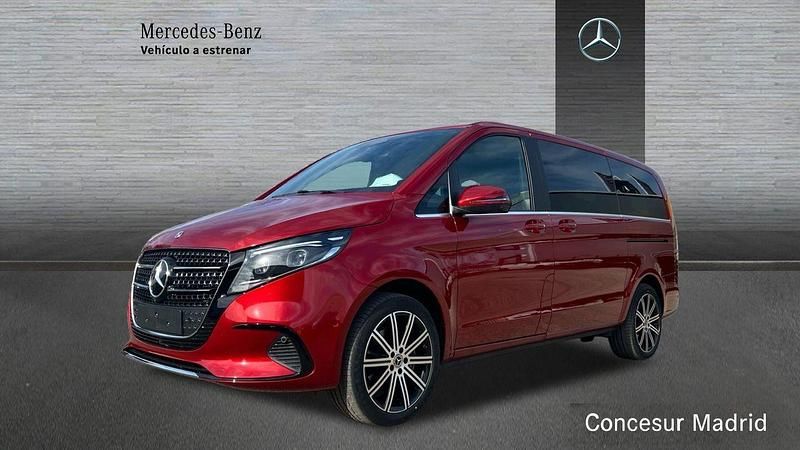 Rojo Usado 2025 Mercedes V250 Avantgarde Monovolumen | 77.800 € - Imagen 1/4