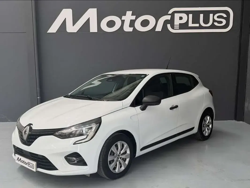 Usado Renault Clio Business 101 CV (74 kW) 2021 Blanco Utilitario