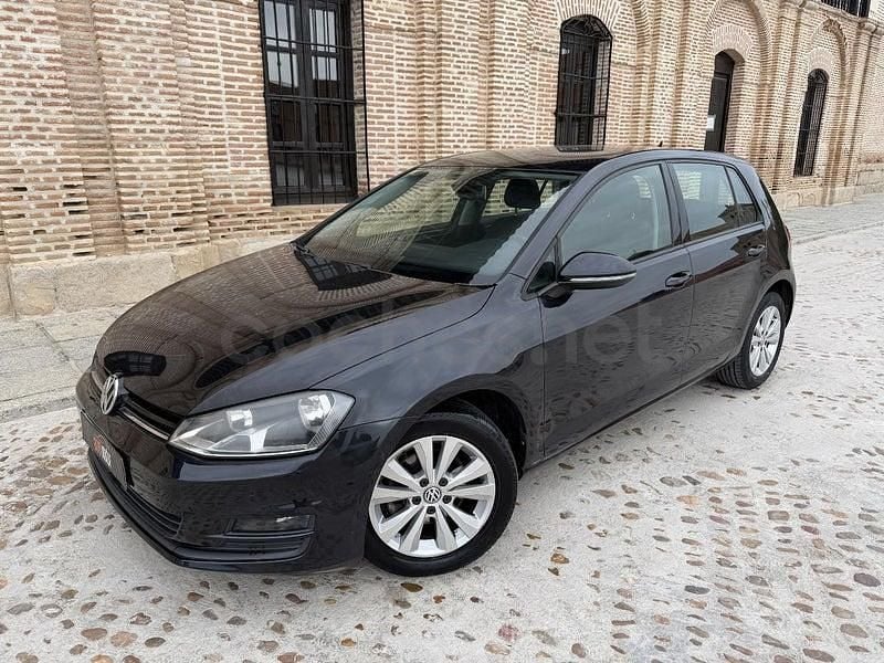 Usado VW Golf VII Advance 105 CV (77 kW) 2014 Azul Berlina